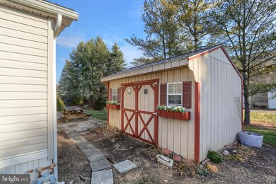 143 Juniper St, Palmyra, PA 17078 - photo 7