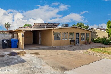 741 E Erie St, Chandler, AZ 85225 - photo 2