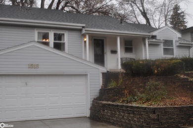 1515 N Main St, Carroll, IA 51401 - photo 2