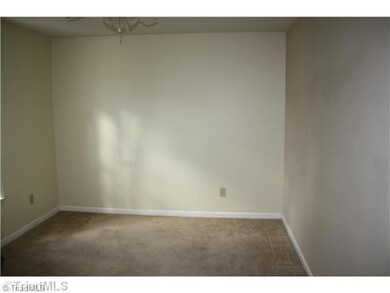 2nd Bedroom.