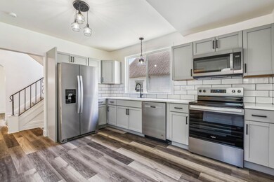 10-web-or-mls-803-s-waverly-st