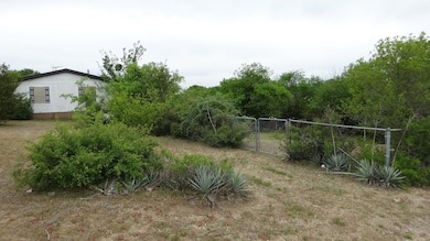 102 Silent Springs Ct, Weatherford, TX 76085 - photo 2