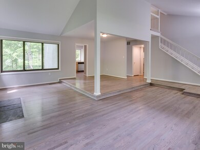 5412 Southport Ln, Fairfax, VA 22032 - photo 6