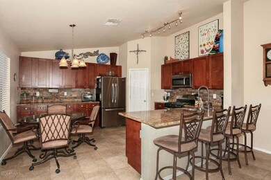 Kitchen-Breakfast Area