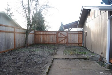 407 Fairlane St SW, Orting, WA 98360 - photo 2