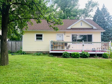 3514 Schlee St, Lansing, MI 48910 - photo 3