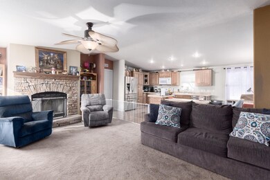 Loree Ave 14