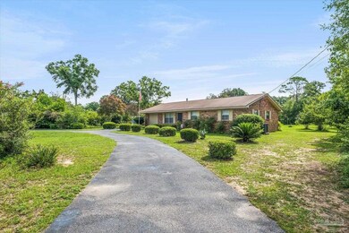 8510 Eight Mile Creek Rd, Pensacola, FL 32526 - photo 2