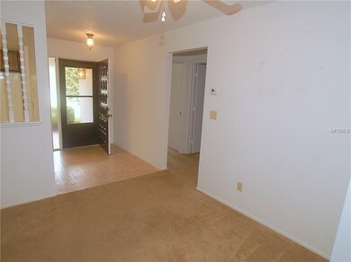 Foyer / Dining Nook
