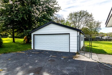 18716 Baker Ave, Country Club Hills, IL 60478 - photo 5