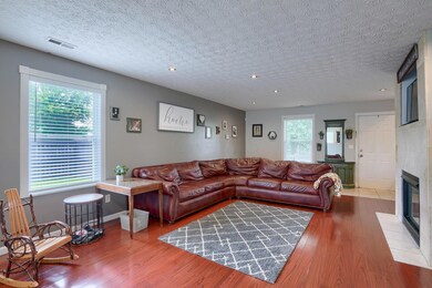 5425 Englecrest Dr (21)