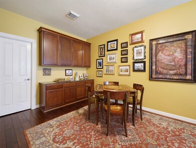 30306 Vinebriar Dr, Spring, TX 77386 - photo 6