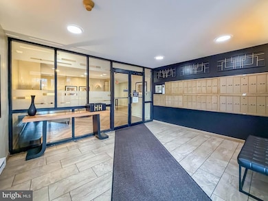 Hill House unit 232, Huntingdon Valley, PA 19006 - photo 5