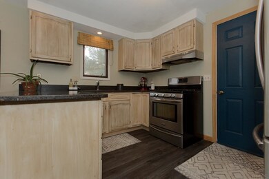 Quartz countertops!