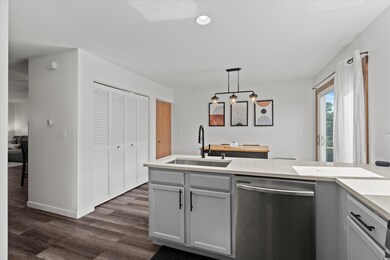 894 Clover Ln, Pingree Grove, IL 60140 - photo 6