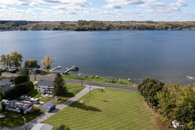 185' of Lake Frontagee