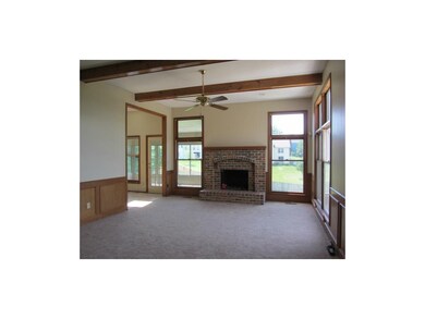 5620 Richards Dr, Shawnee, KS 66216 - photo 4