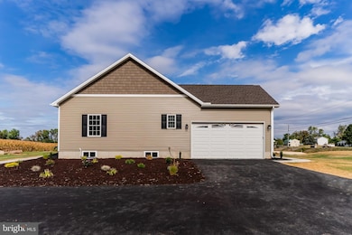 3 Elton Dr, Carlisle, PA 17015 - photo 4