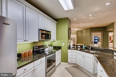 302 Wyndham Cir unit G, Owings Mills, MD 21117 - photo 7