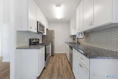 811 Sunshine St SW, Hartselle, AL 35640 - photo 5