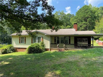 326 Northwood Dr, Asheboro, NC 27203 - photo 6