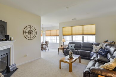 002_Living Room