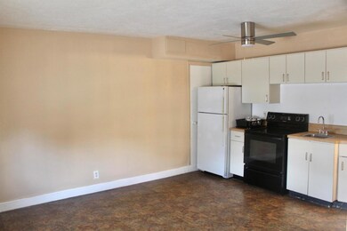 302 N E St unit A, Lake Worth, FL 33460 - photo 6