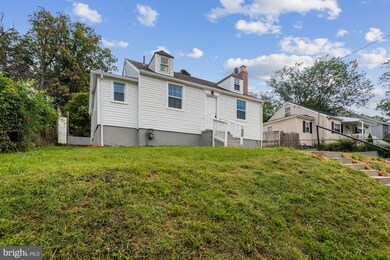 7704 Emerson Rd, Hyattsville, MD 20784 - photo 3