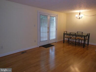 2504 Log Mill Ct, Crofton, MD 21114 - photo 7