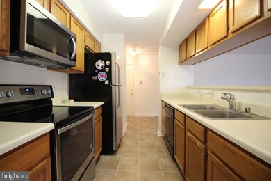 3560 Sherbrooke Cir unit 6, Woodbridge, VA 22192 - photo 6