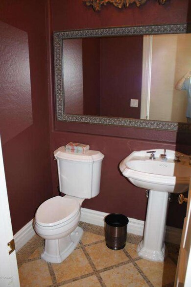 374 W Citation Ln, Tempe, AZ 85284 - photo 4