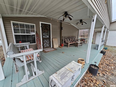 18266 E Liberty Rd, Opdyke, IL 62872 - photo 4