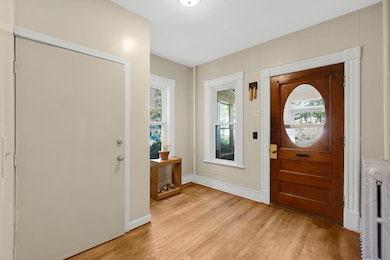 56 Laurel St, Holyoke, MA 01040 - photo 5