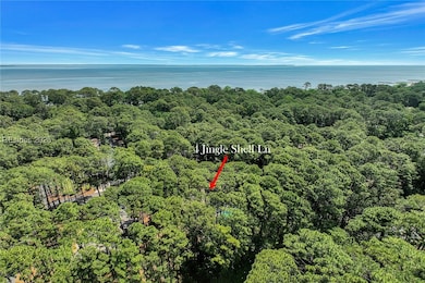 Amazing location! Just Steps to the Bluff Walk alo