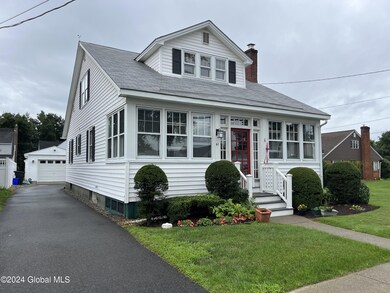 41 Meadowlawn Ave, Troy, NY 12180 - photo 2