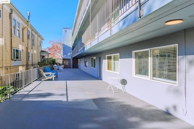 2537 Ellsworth St, Berkeley, CA 94704 - photo 3