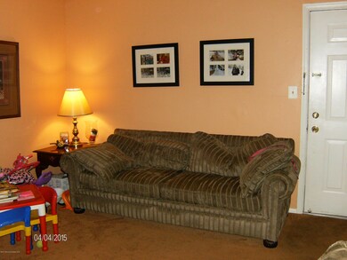 85 Players Cir, Tinton Falls, NJ 07724 - photo 6