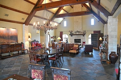 5904 Old Yoakum Rd, Cuero, TX 77954 - photo 4