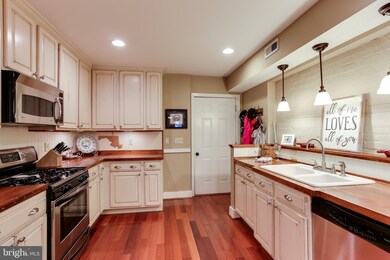 19 E Barney St, Baltimore, MD 21230 - photo 5