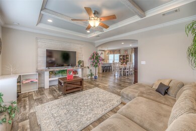 347 A Rosenwall Rd, Huntsville, TX 77320 - photo 5