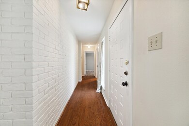 8119 Tiger Ln, Houston, TX 77040 - photo 4