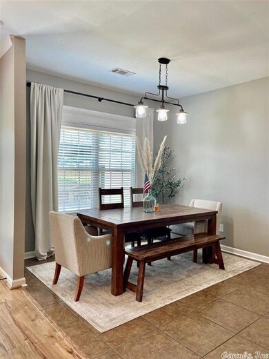 105 Hunter Cir, Beebe, AR 72012 - photo 4