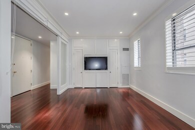 2123 California St NW unit D8, Washington, DC 20008 - photo 6