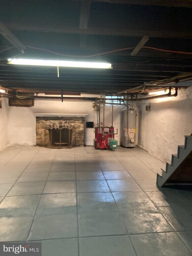 27 E Providence Rd, Lansdowne, PA 19050 - photo 4