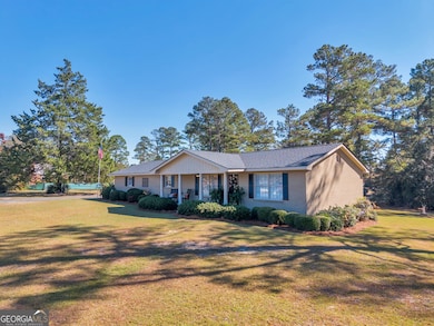 25 Hillcrest St, Wrightsville, GA 31096 - photo 2