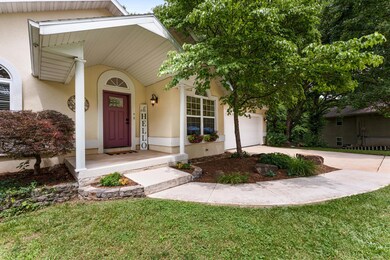 1607 E Melanie Court, Ozark
