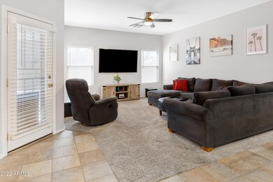 1873 E Los Alamos St-8