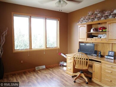 1205 20th St E, Glencoe, MN 55336 - photo 6