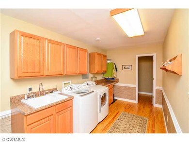 Laundry - Look at this fabulous/revamped laundry/m