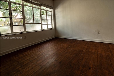 1611 Euclid Ave unit 14, Miami Beach, FL 33139 - photo 7